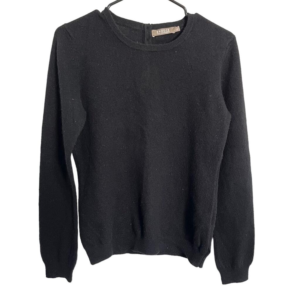Brodie Black 100% Fine Cashmere Sweater Pullover Crewneck Button Back Size Small